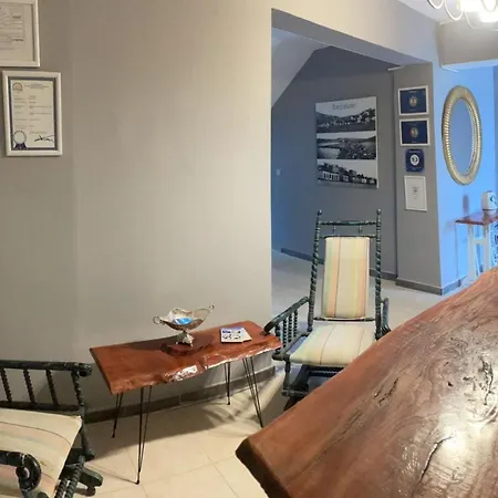 Ξενοδοχείο Antonio 2*