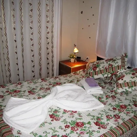 Antonio 2* Чешме